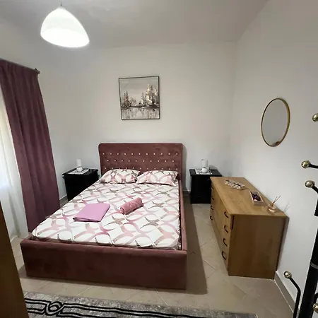 Garden 29 Τίρανα